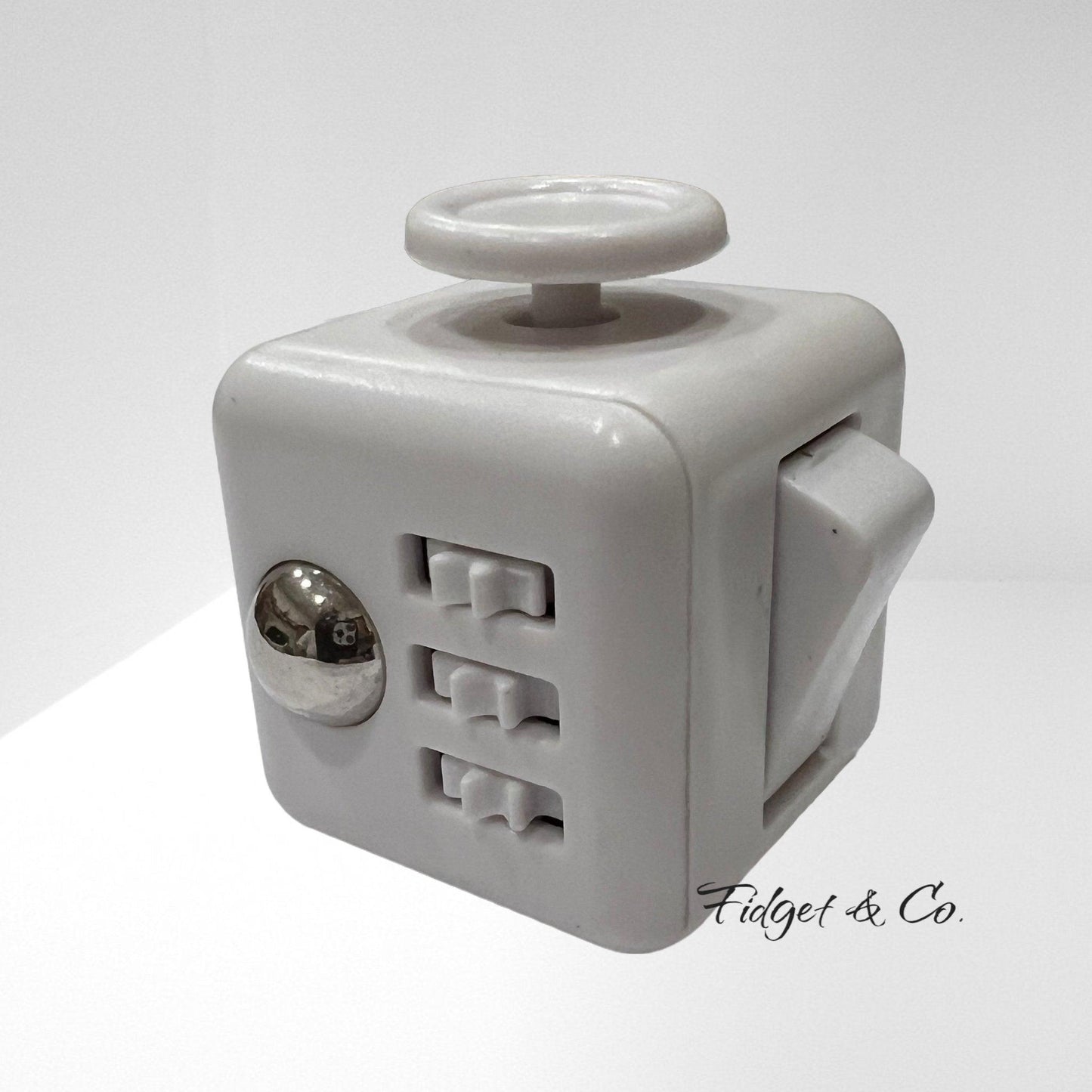 6 Sided Fidget Cube with Protective Display/Case - Fidget & Co.